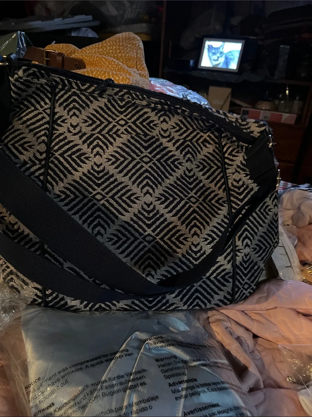 Navy and Cream Patterned Tote Bag with Wide Shoulder Strap 31 bag